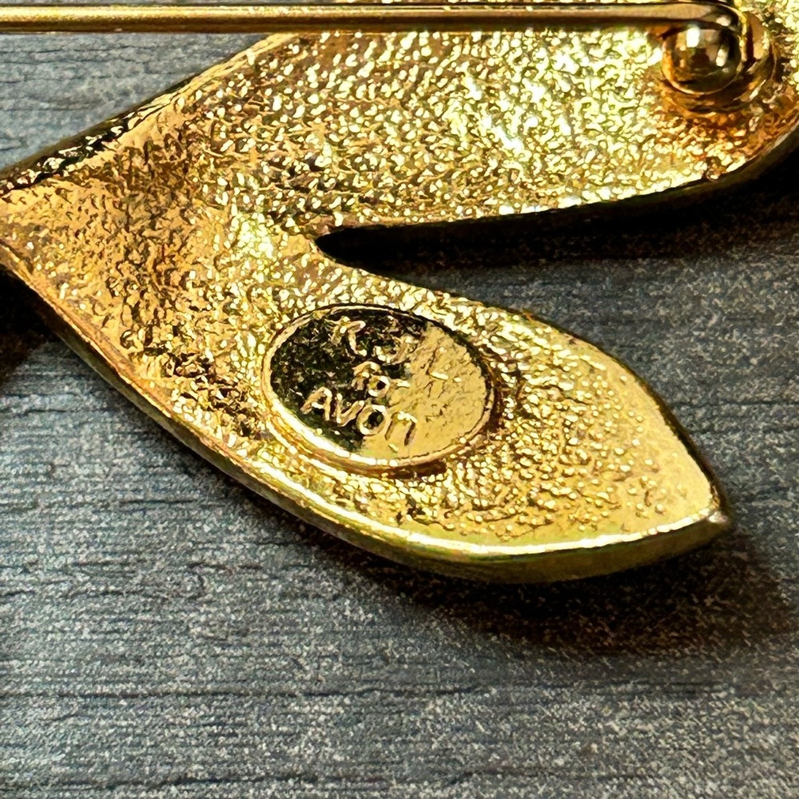 Vintage Kjl By Avon Enamel Dragonfly Brooch 3” Gold Tone Kenneth Jay Lane #756 — image 5 of 6